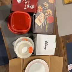 HARIOガラスタッパー、noritakeお皿などセットの画像