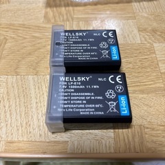 一眼レフカメラ バッテリー