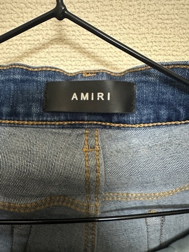 ?AMIRI アミリジンズ半額でDropします。