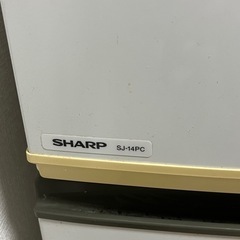 SHARP 冷蔵庫の画像