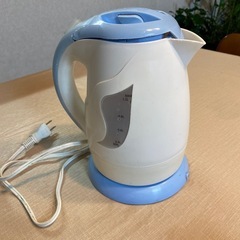 電気ケトル
