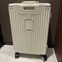 【決まりました
】新品未使用　キャリーバッグ　スーツケース
