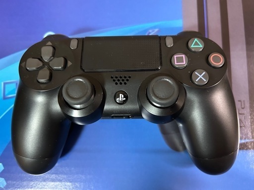 SONY PS4 Pro 1TB 本体 + コントローラー　プレステ4