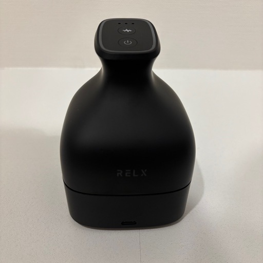 【定価¥12,800】新品！RELX(リラクス) EX08B EMSヘッドスパ  ベッドマッサージ マッサージ機 マットブラック