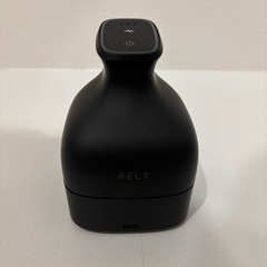 【定価¥12,800】新品！RELX(リラクス) EX08B EMSヘッドスパ  ベッドマッサージ マッサージ機 マットブラックの画像