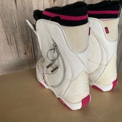 25cmのスノーボードブツになります、の画像