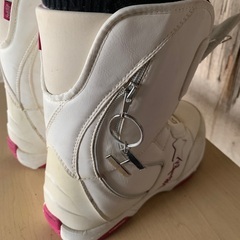 25cmのスノーボードブツになります、の画像