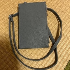 スマホショルダーバッグの画像