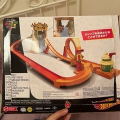 マリオカート マリオおもちゃの画像