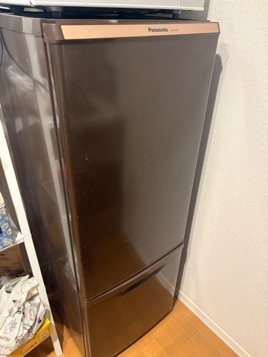 パナソニック Panasonic 冷蔵庫　(168L 右開き)