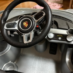 トイザらス　ポルシェ　電動　おもちゃの画像
