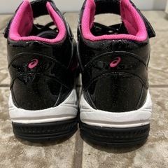 ⭐︎アシックス⭐︎スノーブーツ21.5cmの画像