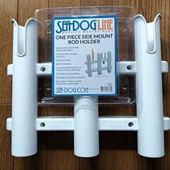 ロッドホルダー3連　ホワイト　新品未開封