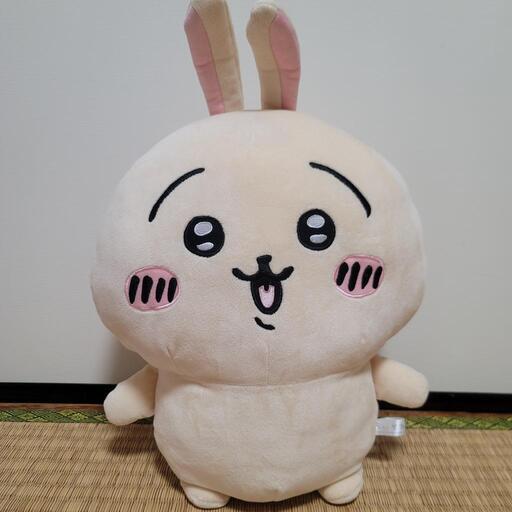 【美品】大きい！！ ちいかわ うさぎ超BIGぬいぐるみ ヤハ〜 (大きさ:50cm程)