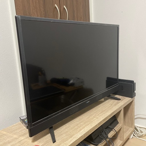 テレビ　32型(Maxzen)