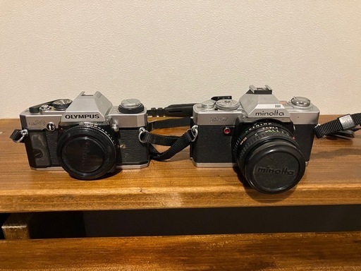 フィルムカメラ　2つ