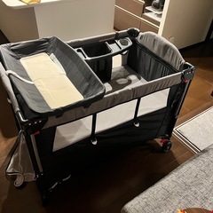 ベビーベッド