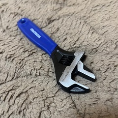 新品work pro製モンキーレンチ