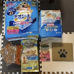 犬用　デオシート　オムツ　餌　滑り止め靴下の画像