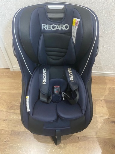 RECARO チャイルドシート\n