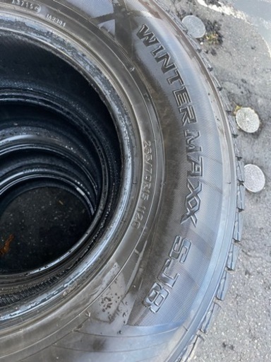 265/70R15 スタッドレス　SJ8