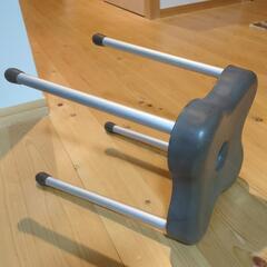 Revolcシャワーチェア　ブラウンの画像