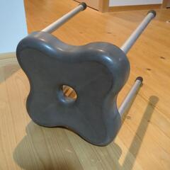 Revolcシャワーチェア　ブラウンの画像