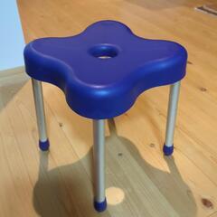 Revolcシャワーチェア ブルー