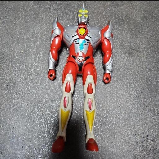 STD電光超人グリッドマン　フィギュア