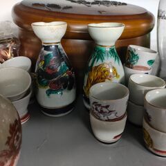 ぐい呑２ことおちょこ８こ