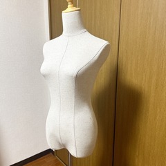 【決まりました】トルソー マネキン 女性 レディース 布製の画像