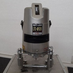 レーザー墨出し器（レッドレーザー）の画像