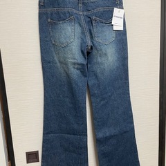 未使用ジーンズの画像