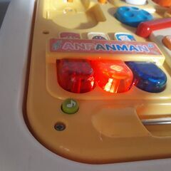アンパンマン　よくばりテーブルの画像