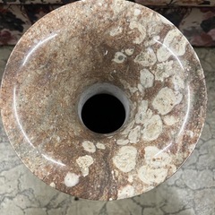 大理石　壺　花瓶の画像