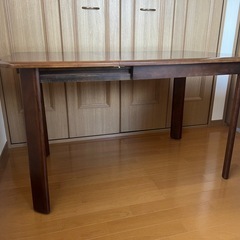 折りたたみ　ダイニングテーブル　延長ダイニングテーブル　可変式　伸長式　120cm（最大）の画像