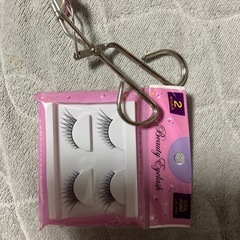 つけまつげまつげまつげにビューラーの画像