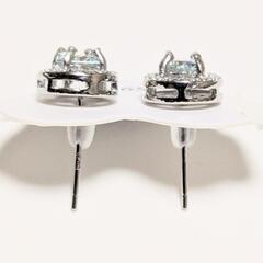 モアサナイト　ピアスの画像