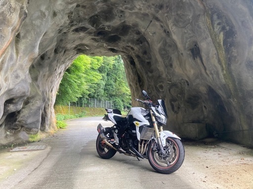 カスタム多数！車検残1.5年SUZUKI GSR750
