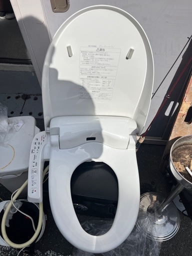 Panasonic(パナソニック) 電気温水便座 ウォシュレット ビューティ・トワレ「DL-KE20-WS