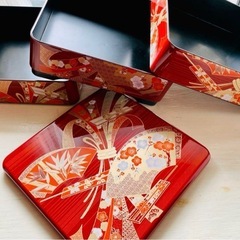 【美品】お祭り柄 和柄 重箱３段 お節　赤 の画像