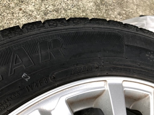 ロッキー、ライズ　16インチ　スタッドレス　4本セット