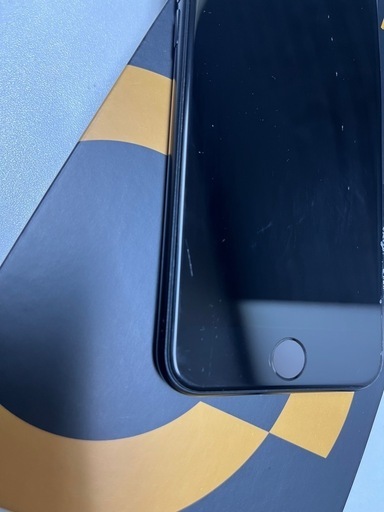 ＼\ジモティー特別価格！！/／【iPhone SE(第2世代) 256GB】注意＊ホームボタン動作不可＊ オマケ 新品ガラスフィルム未