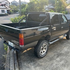 ダットサントラックD21の画像