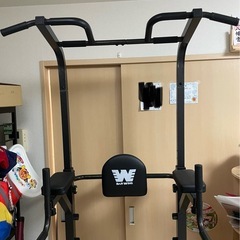 ぶら下がり健康器具/チンニングバー