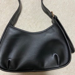 新品未使用　黒　ショルダーバッグ　レディースの画像