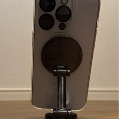 車用スマホスタンドの画像