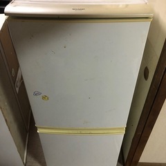 冷蔵庫　