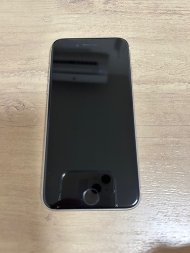 iPhone SE (第3世代) スターライト 64GB