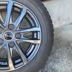 中古スタッドレスタイヤアルミホイール付
の画像